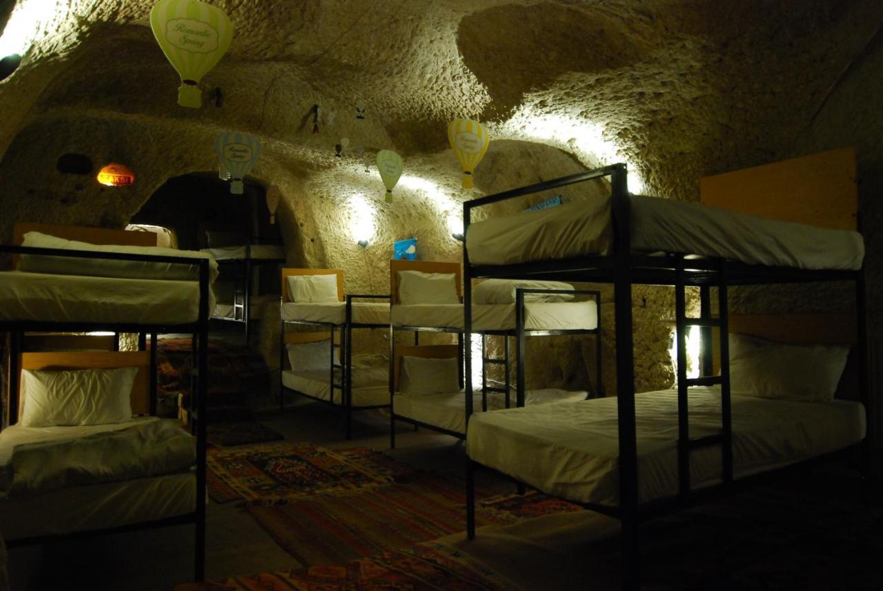 Kamelya Cave Hostel (Adults Only) Göreme Ngoại thất bức ảnh