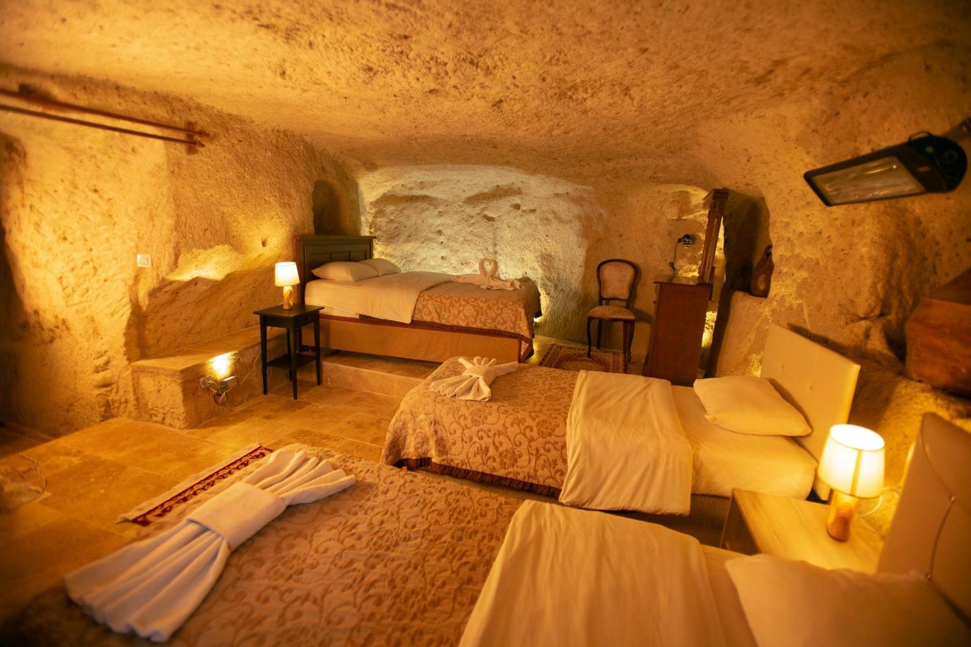 Kamelya Cave Hostel (Adults Only) Göreme Ngoại thất bức ảnh
