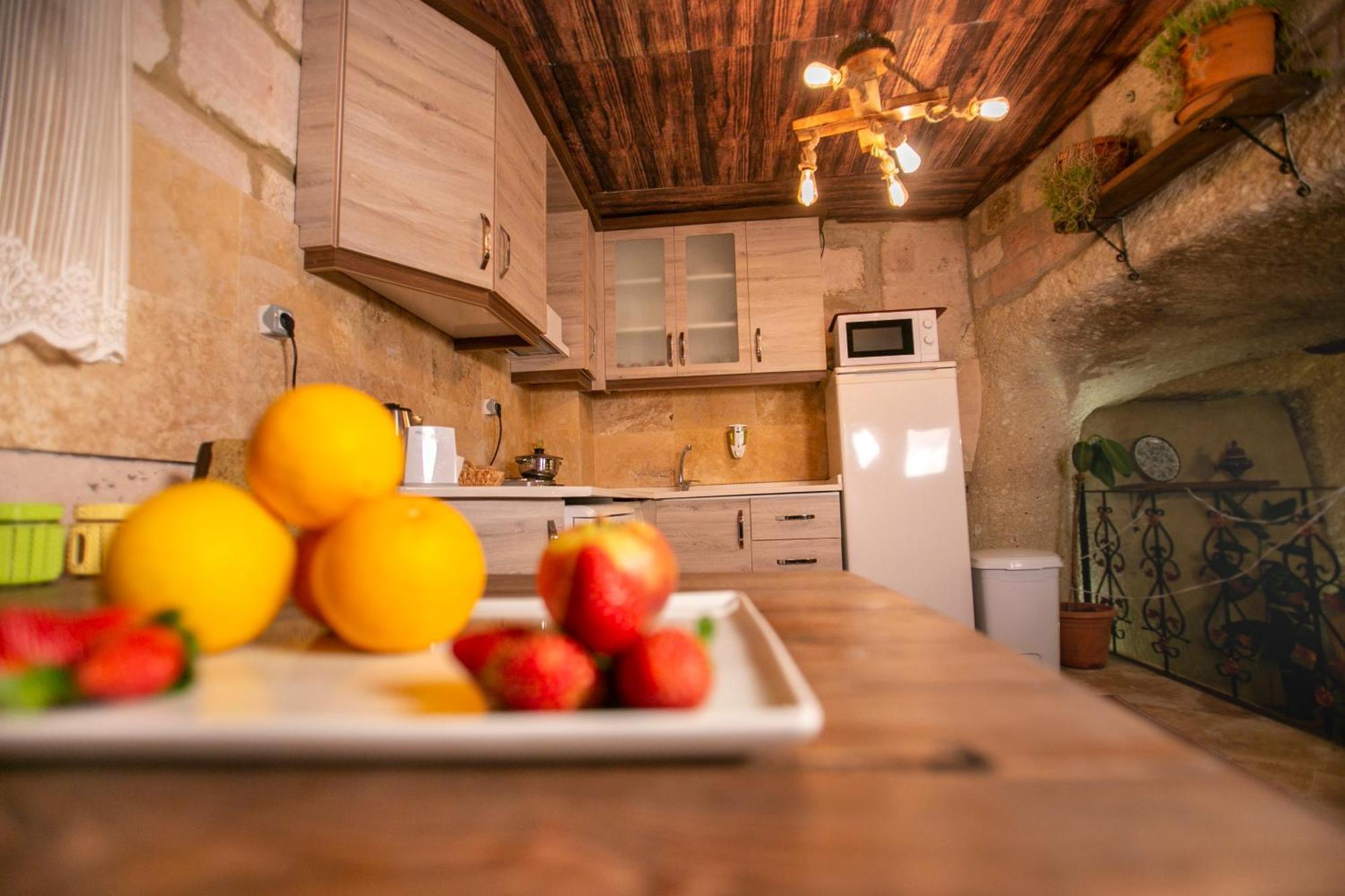 Kamelya Cave Hostel (Adults Only) Göreme Ngoại thất bức ảnh