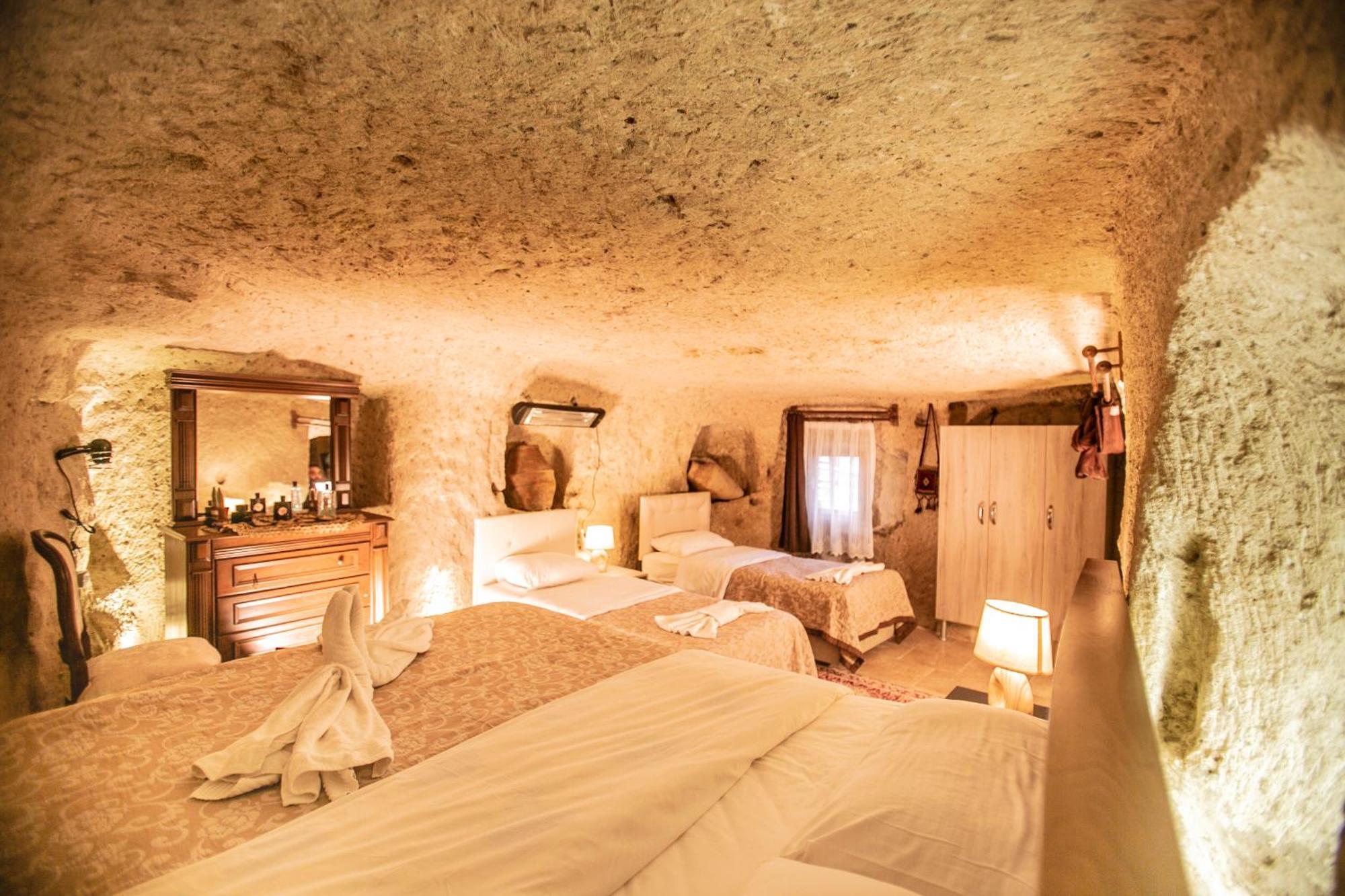 Kamelya Cave Hostel (Adults Only) Göreme Ngoại thất bức ảnh