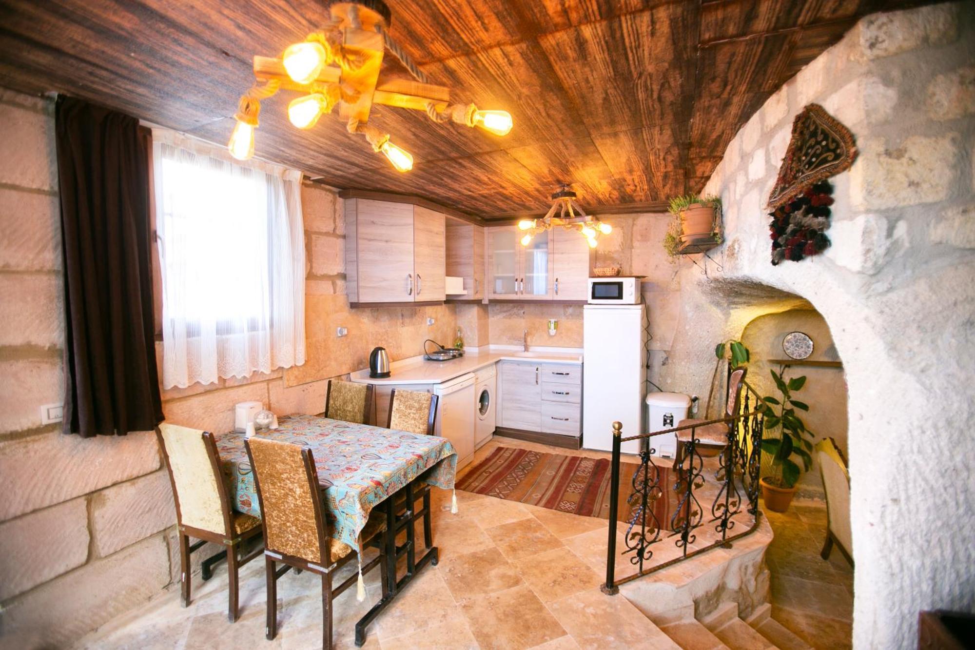 Kamelya Cave Hostel (Adults Only) Göreme Ngoại thất bức ảnh