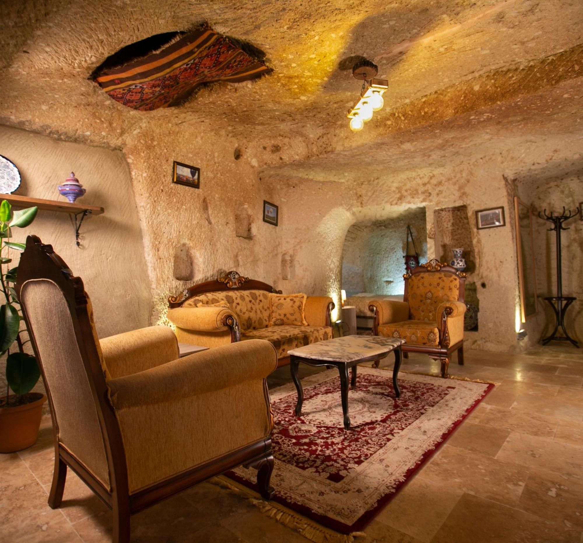 Kamelya Cave Hostel (Adults Only) Göreme Ngoại thất bức ảnh