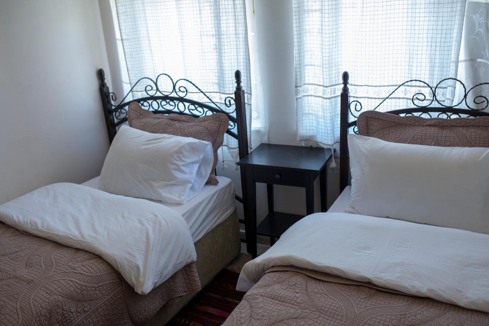 Kamelya Cave Hostel (Adults Only) Göreme Ngoại thất bức ảnh