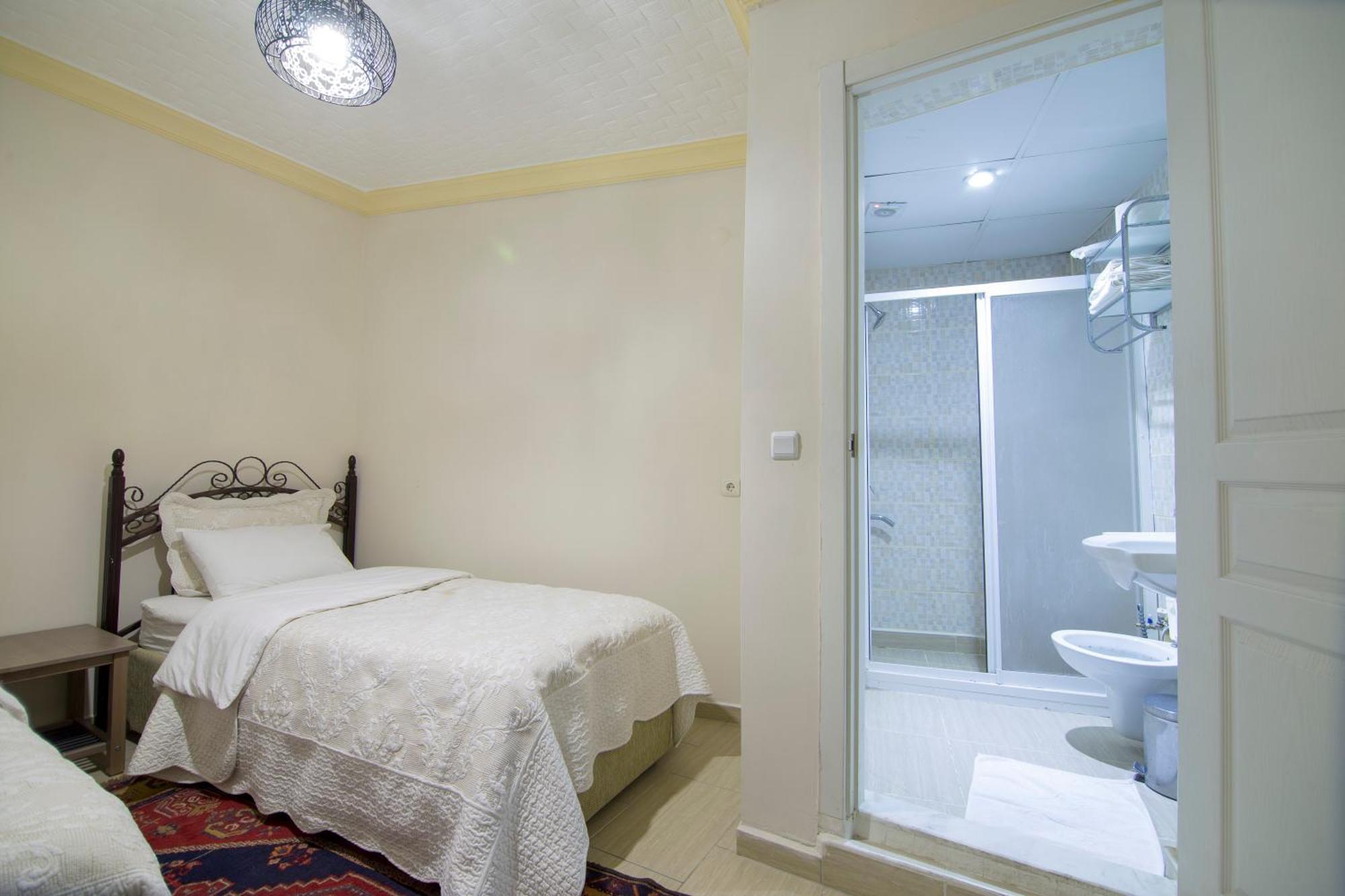 Kamelya Cave Hostel (Adults Only) Göreme Ngoại thất bức ảnh